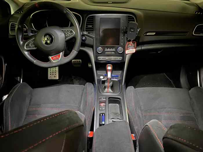 RENAULT MEGANE 4 RS 280CH 4