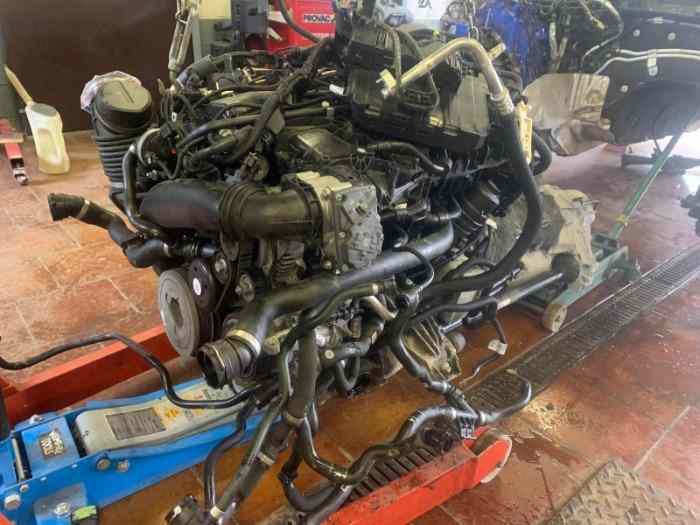 Ensemble moteur et boite auto B58B30B ...