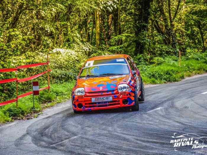 Clio f2000