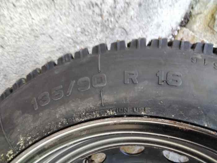 4 roues cloutées pirelli winter trophée andros sur jante tôle 4x100 tbe 135x90x16 2