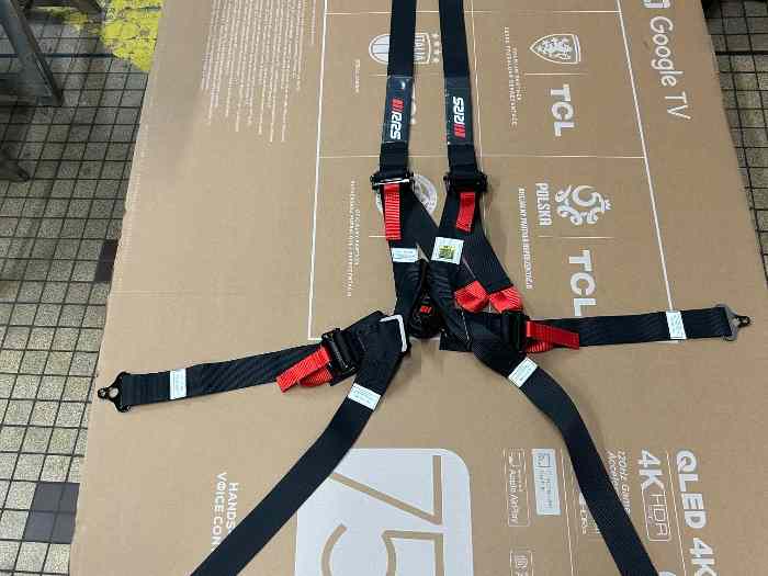 Harnais monoplace rrs fia neuf