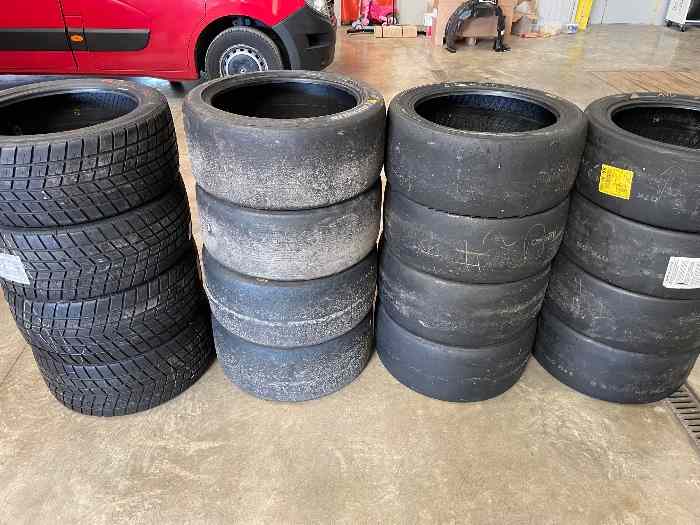 Pneu circuit Michelin Pirelli