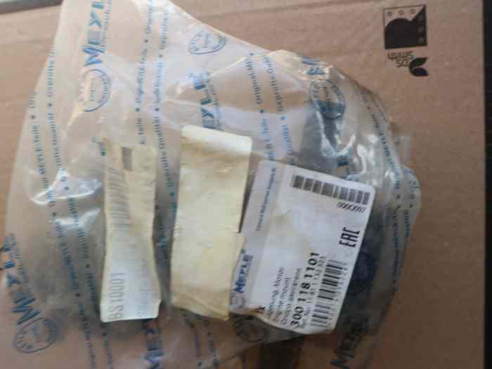 deux silent bloc d origine pour bmw e21 ref. 3001181101 MEYLE 2