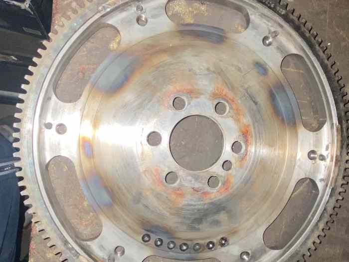Volant moteur TU 1