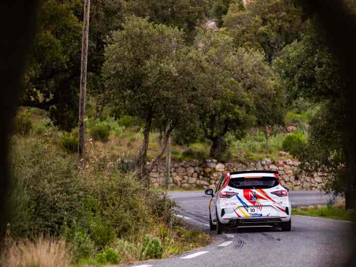Renault clio rally3 1