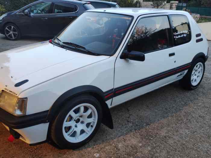 205 gti 1900 vhc