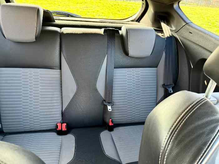 Ford fiesta st 182 ST mk7 3
