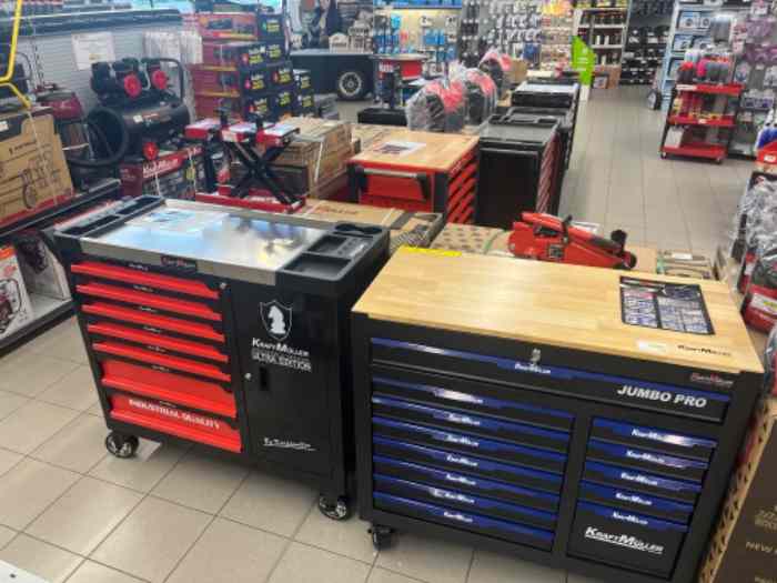Servante atelier caisse à outil 1