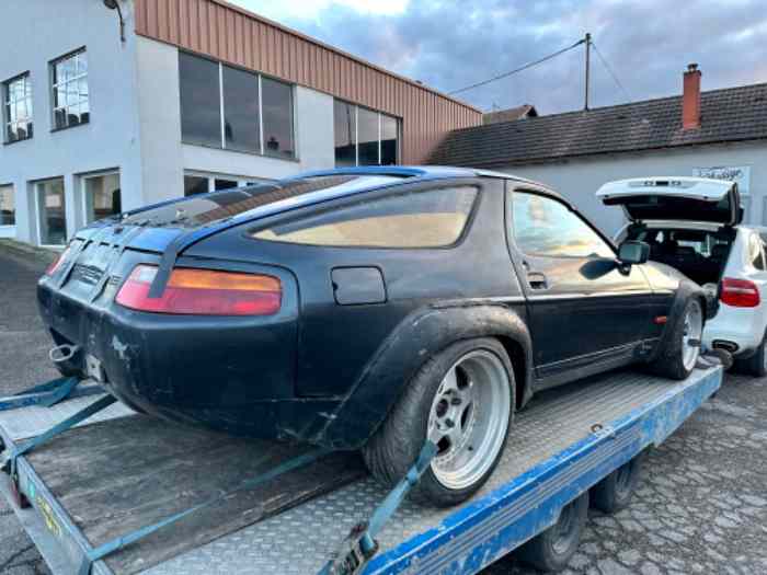 Porsche 928 S4 1