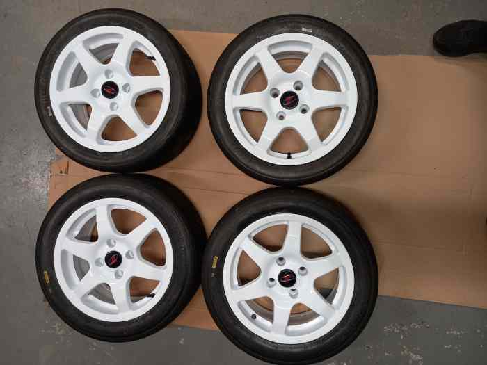 4 jantes Technomagnesio 15