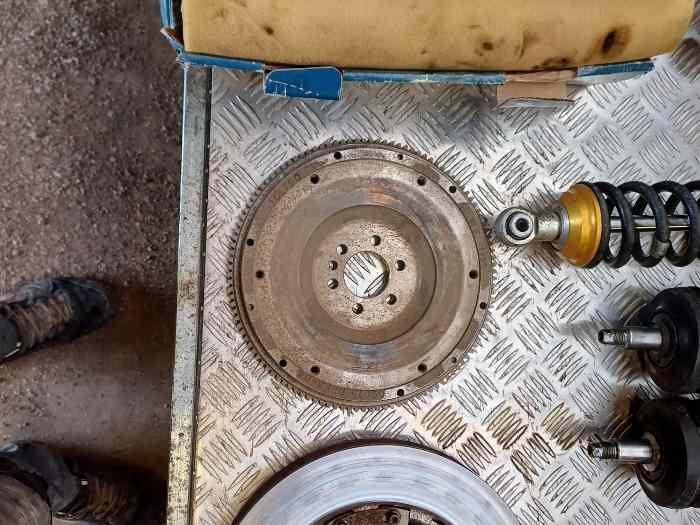 Volant moteur 208 r2