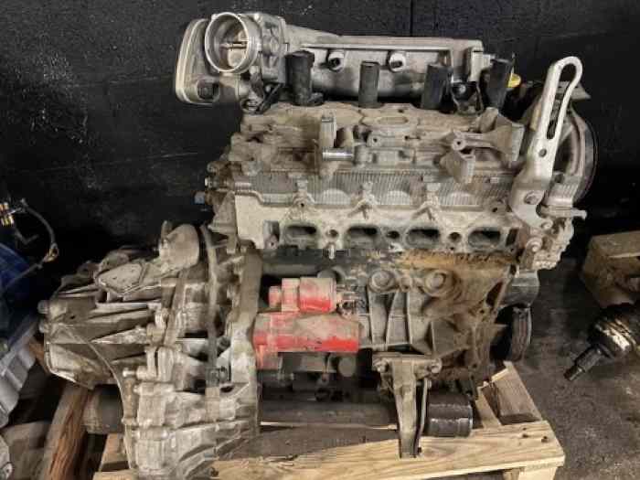 Moteur clio 3 rs 1