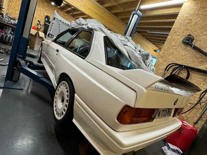 RECHERCHE carte grise bmw m3 e30