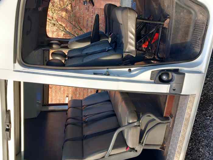 Renault Master 2,5L DCI 150 L3H2 7 places 1