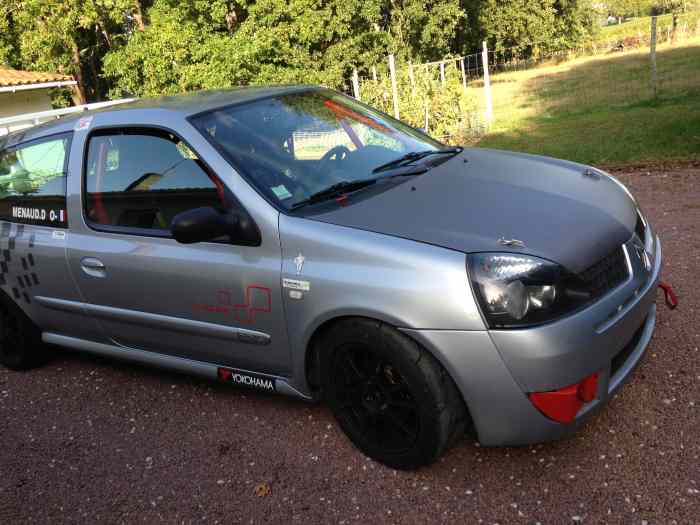 Vends clio rs2
