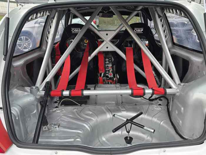 Renault Clio FULL FULL GroupA / F2000 / Like New!! / 6 SPEED SADEV / Reinger suspension 3