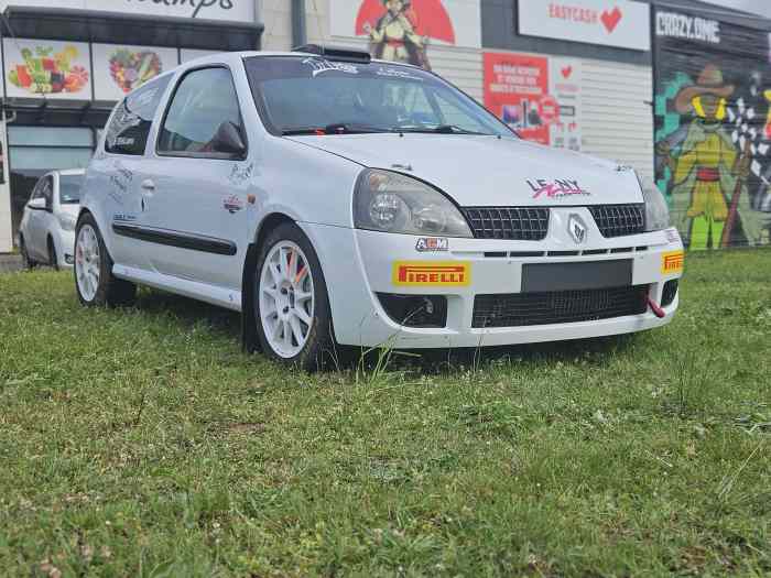 Clio F2000/14 4