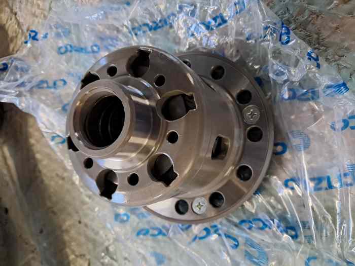 Autobloc neuf cusco yaris gr