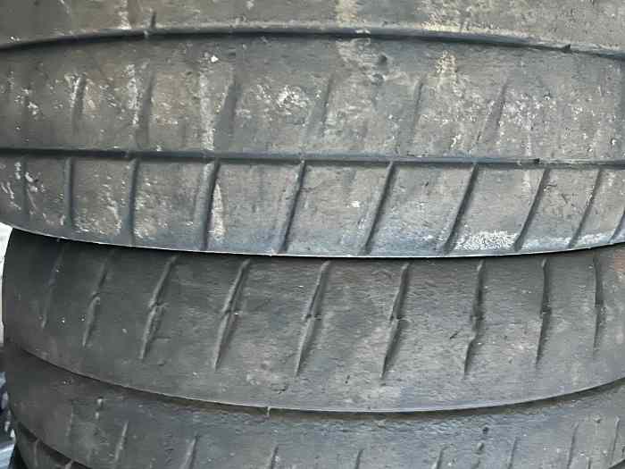 Pneu Michelin 18