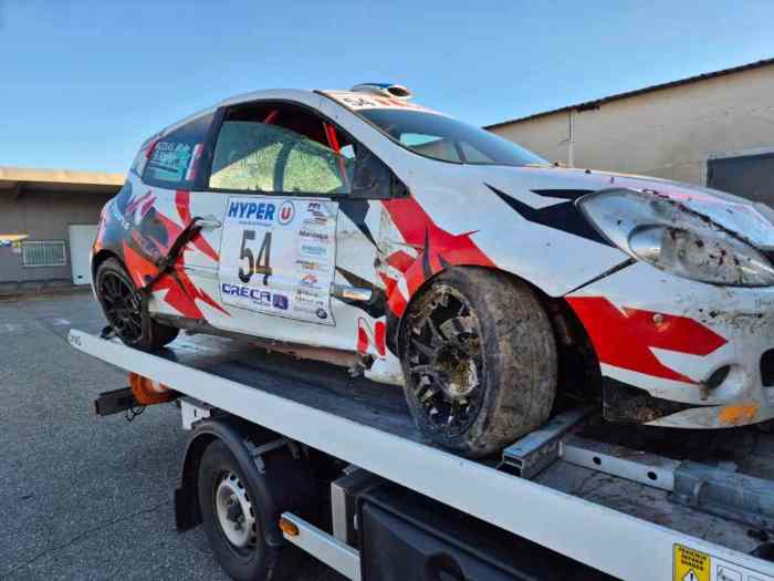 Clio R3 Max