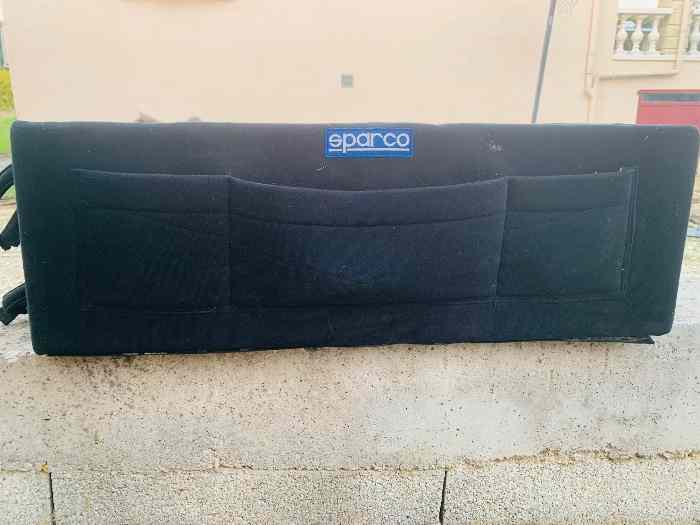 Bac à casques Sparco