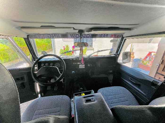 Defender 110 SW 200tdi ex rallye raid 2