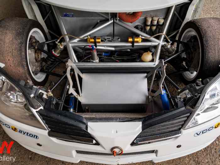 Nissan Primera Silhouette ex-Stéphane Peterhansel chassis #2002-04 2