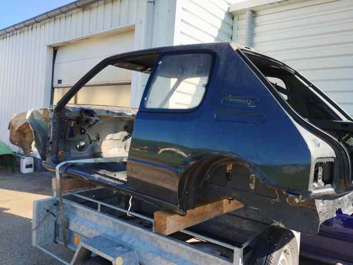 Caisse 205 GTI 1.6 phase 2 1