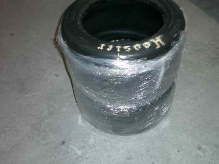 4 pneus hoosier 7.5 /20/13 et 9/20/13 1