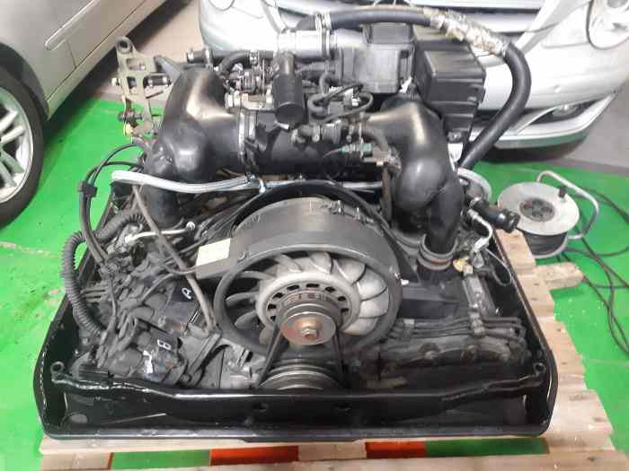 Moteur de PORSCHE 911 - 964 Carrera 2 - 4 1