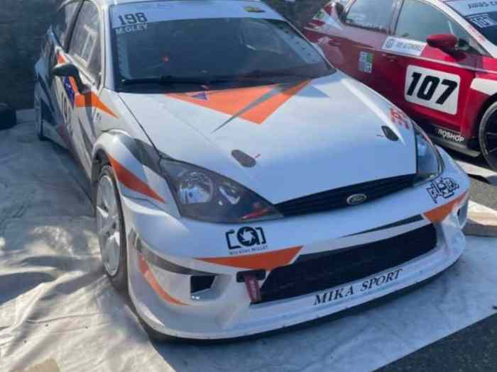 Ford focus maxi top f2000
