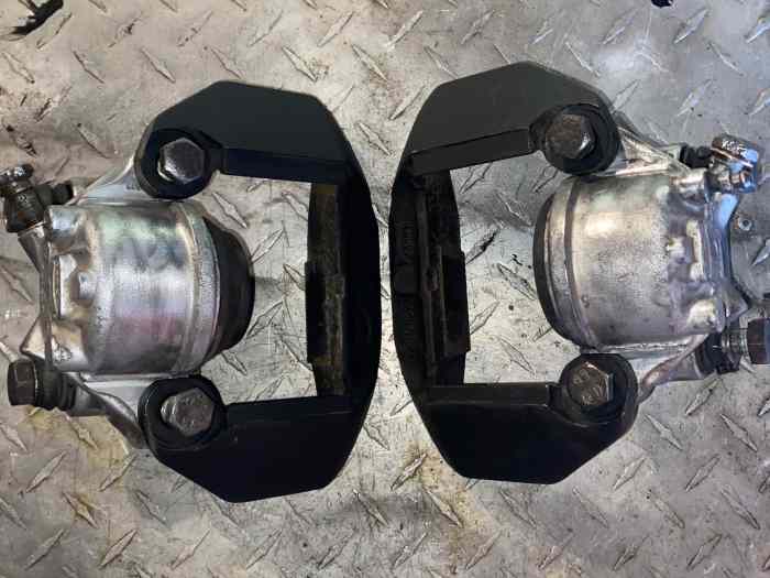Etriers de freins avant Bendix R5 turb...