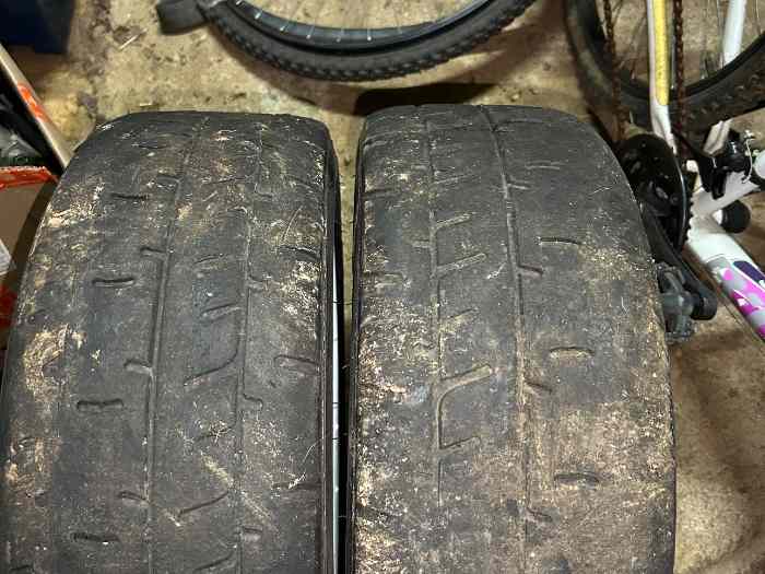 PNEUS MRF EN 15 pouces 4