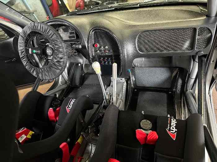 Saxo gra 2