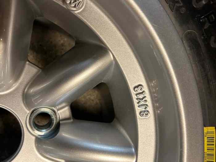 Jantes Minlite + Pneu Michelin Neufs Ford Escort 1