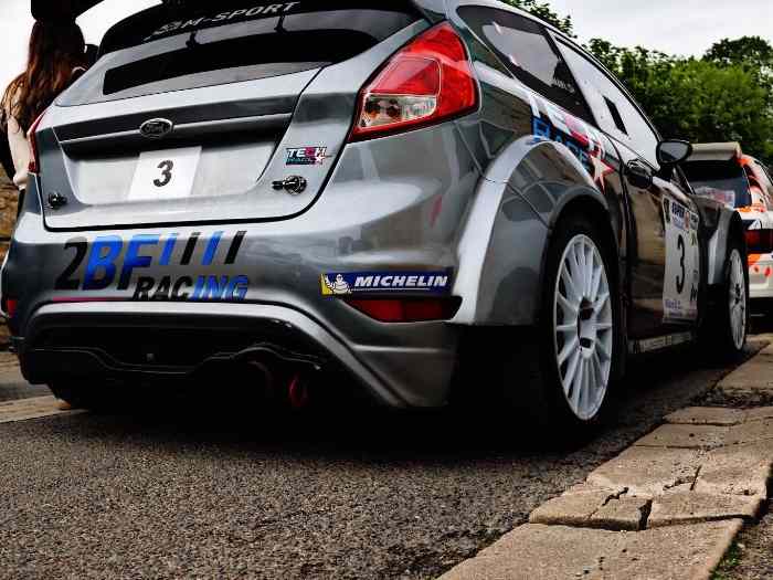 Fiesta rally 2 (r5) 1