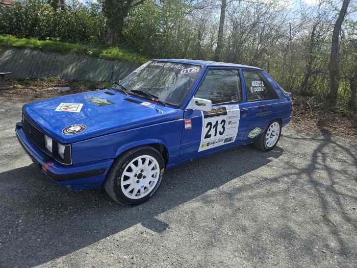 Renault 11 turbo gra