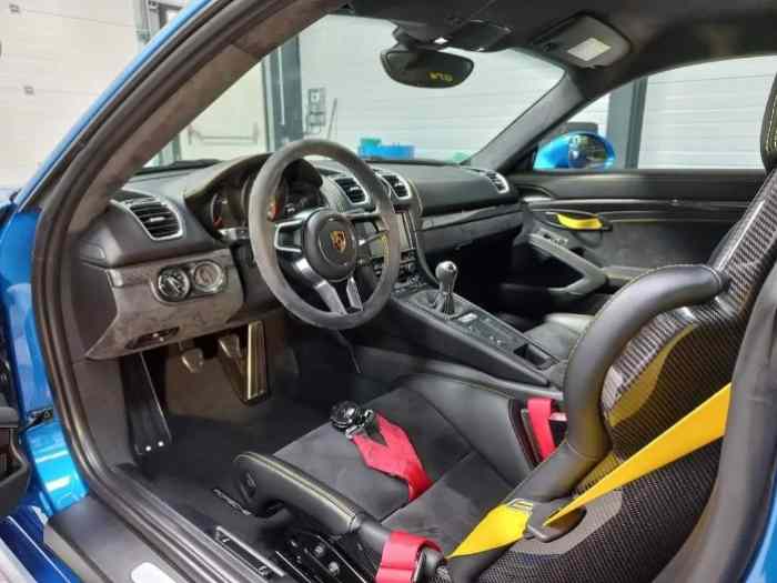 PORSCHE CAYMAN GT4 PACK CLUB SPORT Type 981 2