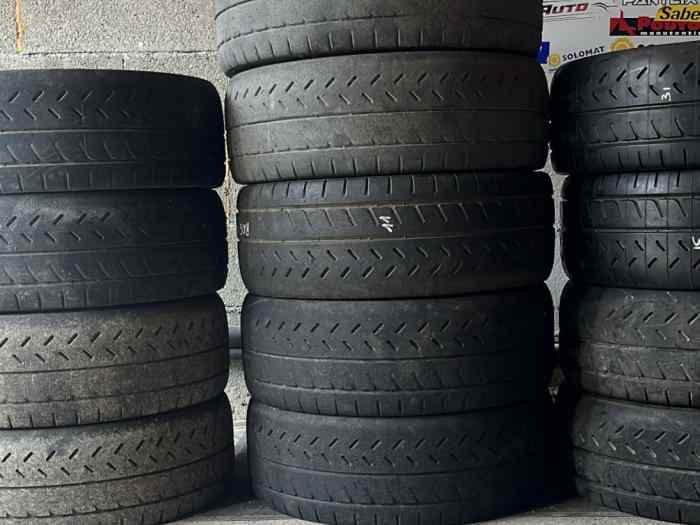 Pneus Michelin en 16. R11. R21. R31