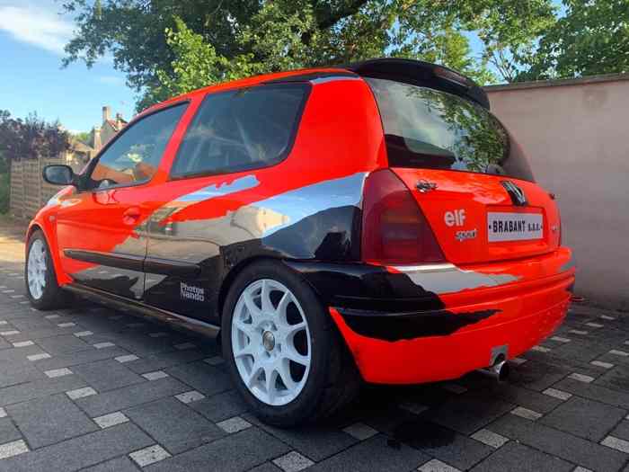 Clio 2 RS GrA 3