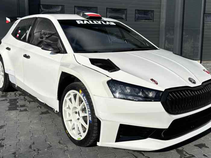 SKODA FABIA RS RALLY2 CHASSIS NO. 001 3
