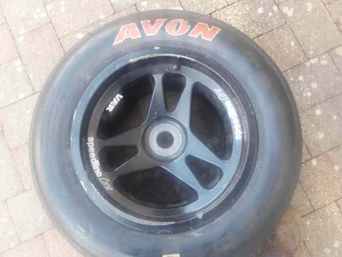 pneus AVON Soft rouge F3, Norma...