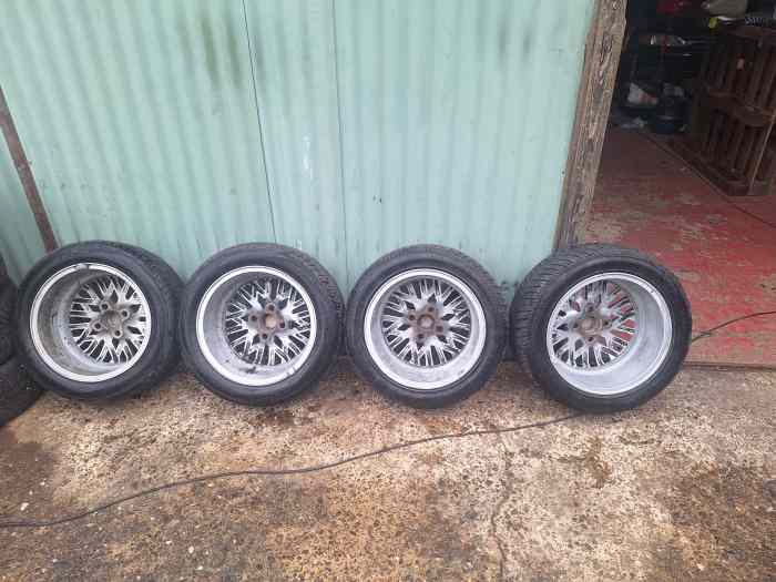 4 roues origine Ford Sierra Cosworth 1