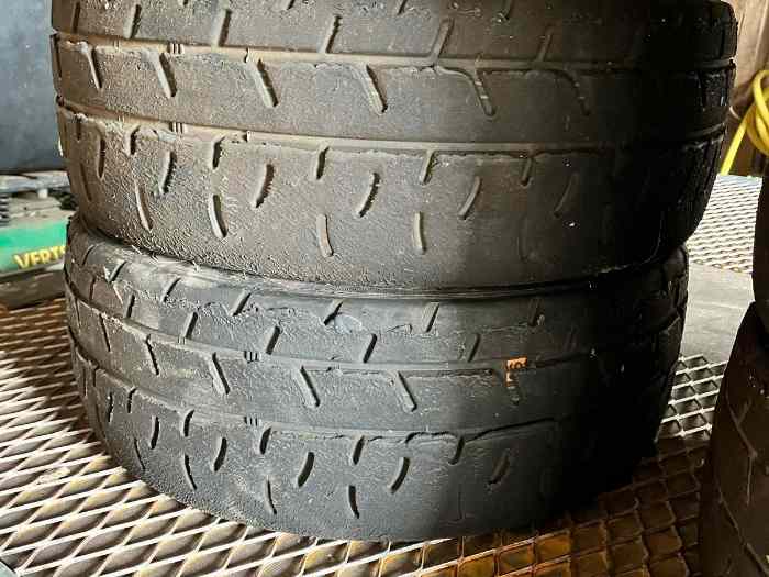 VEND PNEUS MRF en 205-45 R17 2