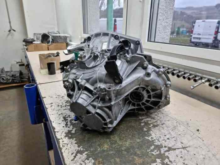 Boite crabot SADEV Megane N4 + cardans