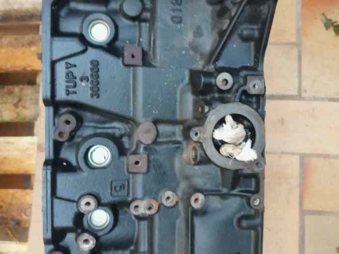 Bloc moteur Peugeot 1.6 16 soupapes TU...