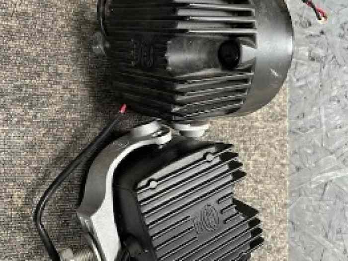Projecteur HELLA Luminator X Led 2