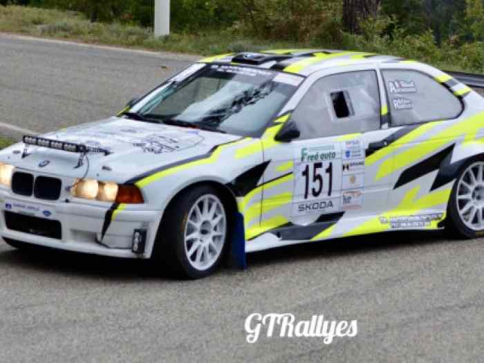 BMW compact xxl neuve