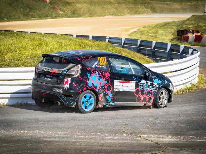 Ford fiesta Fol