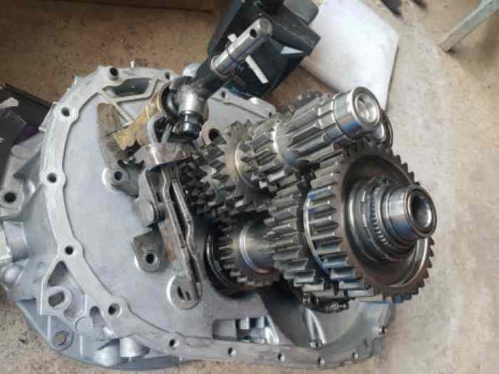 Boite crabot SADEV Megane N4 + cardans 2